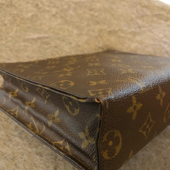 Louis Vuitton vintage clutch❤️ - Picture 3 of 11